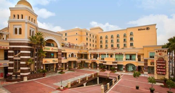 Valley Hotel Роузмийд Екстериор снимка